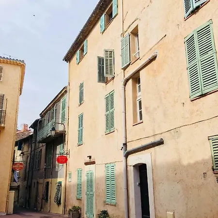 Suquet Avec Terasse Vue *